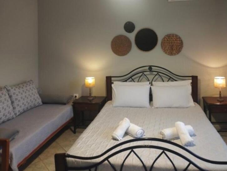 Cleopatra'S Cozy Cottage كيراموتي المظهر الخارجي الصورة